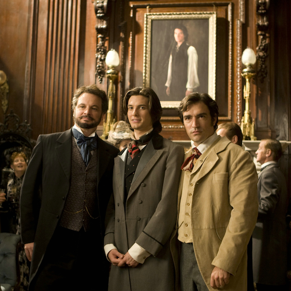 Off The Bookshelf The Picture of Dorian Gray The Wolfe
